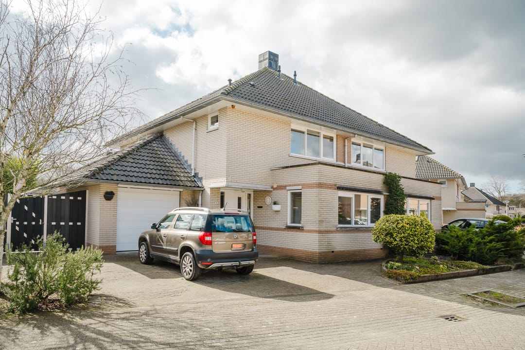 Foto 1 van Zuster Reichertstraat 9