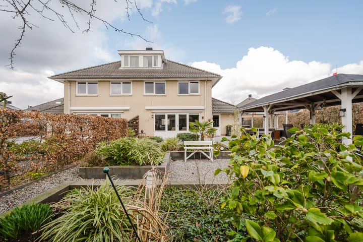 Photo 3 of Zuster Reichertstraat 9