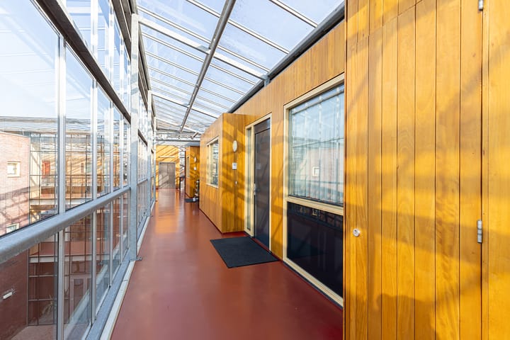 Foto 9 van Amandelhof 32