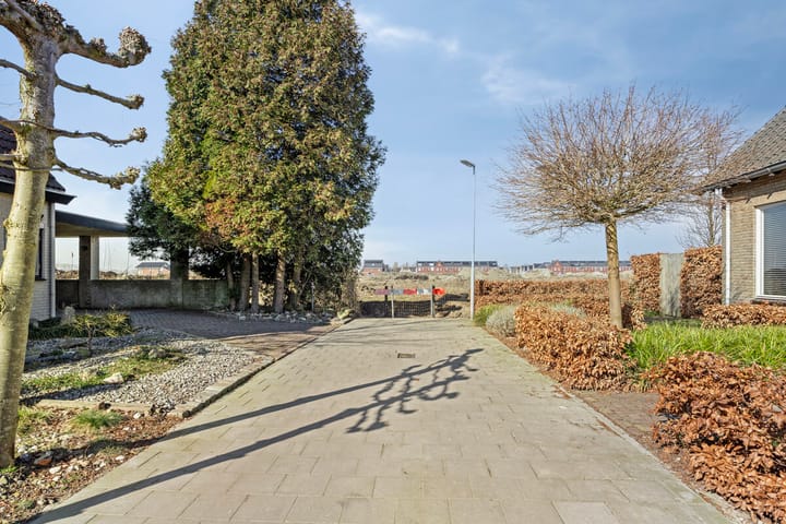 Foto 32 van Rietstraat 15