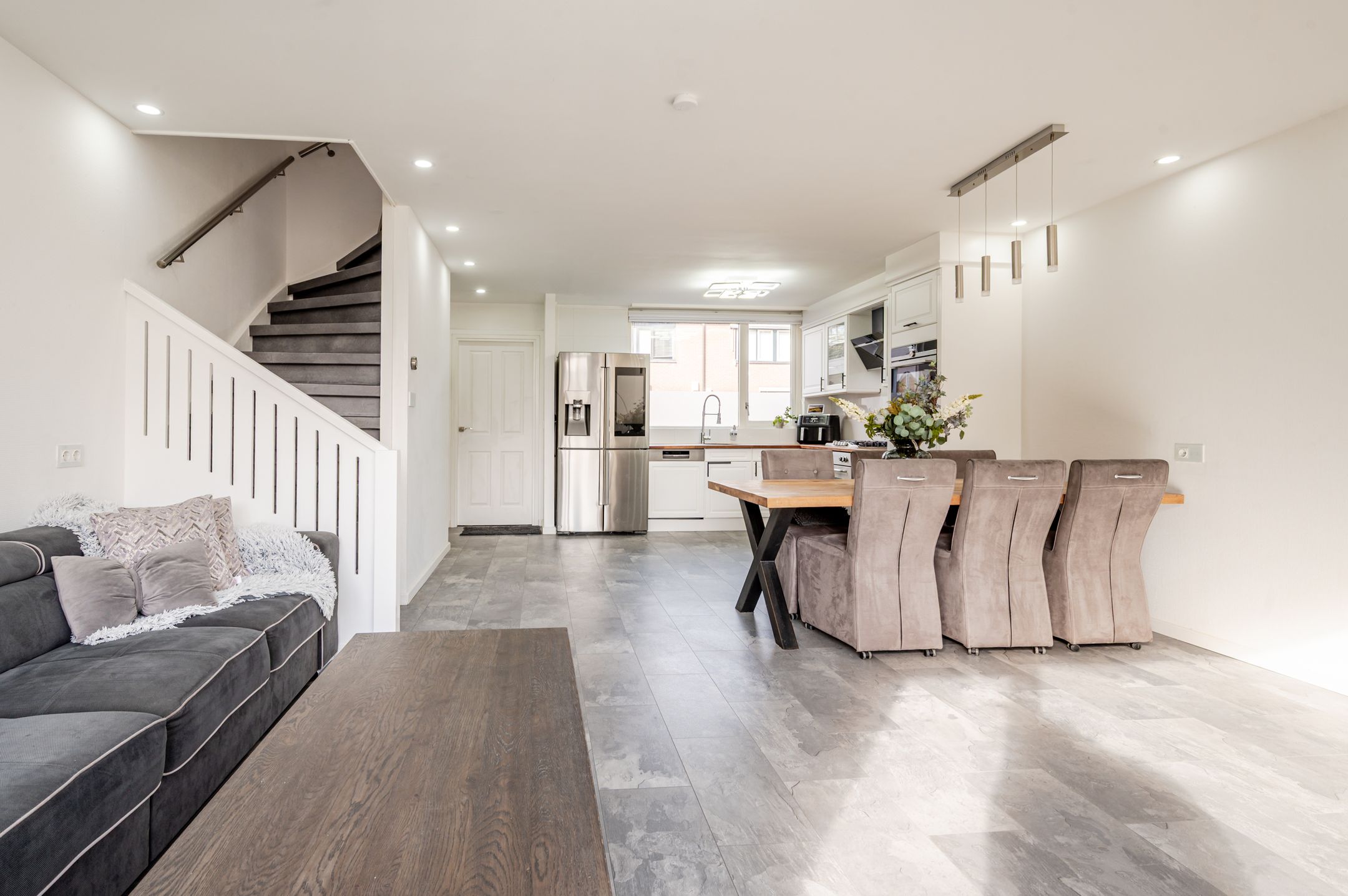 Foto 12 van Oostzeestraat 208