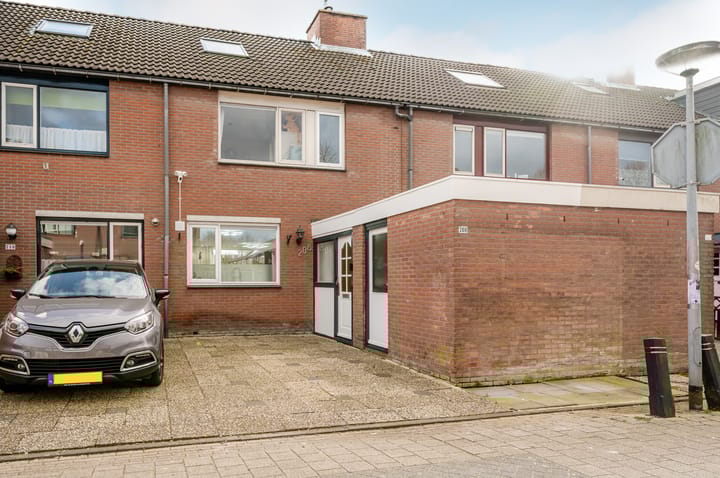 Foto 36 van Oostzeestraat 208