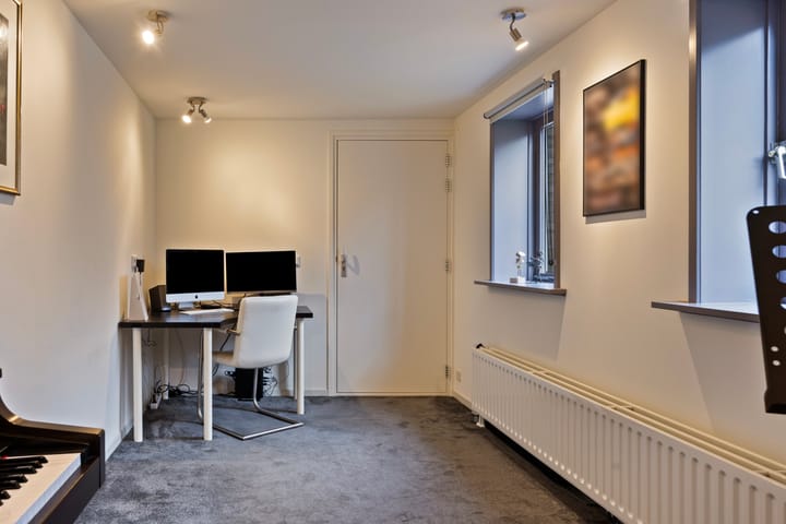 Photo 21 of Wolvespoor 13