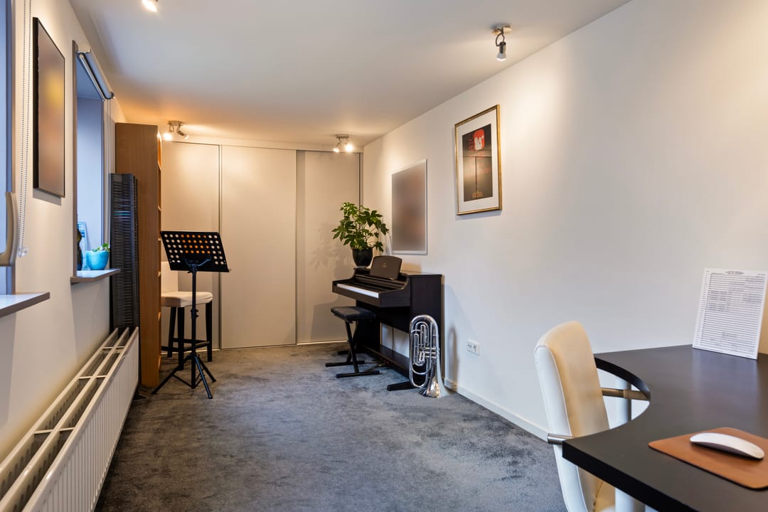 Photo 22 of Wolvespoor 13