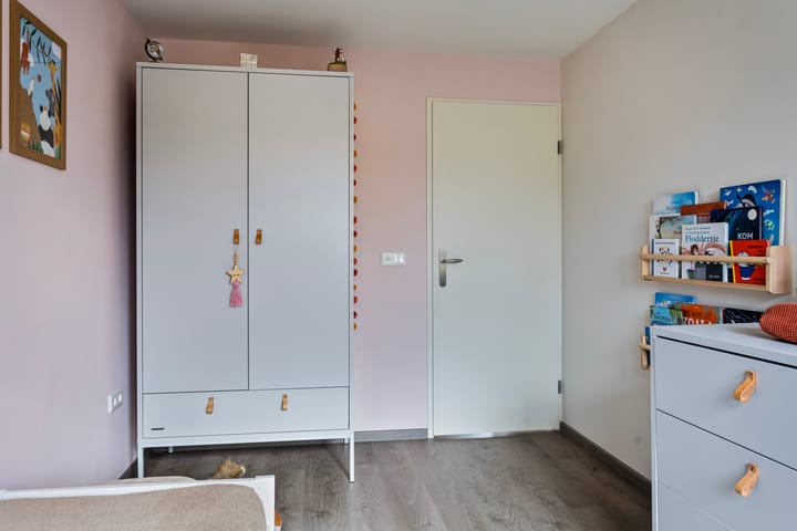 Photo 33 of Wolvespoor 13