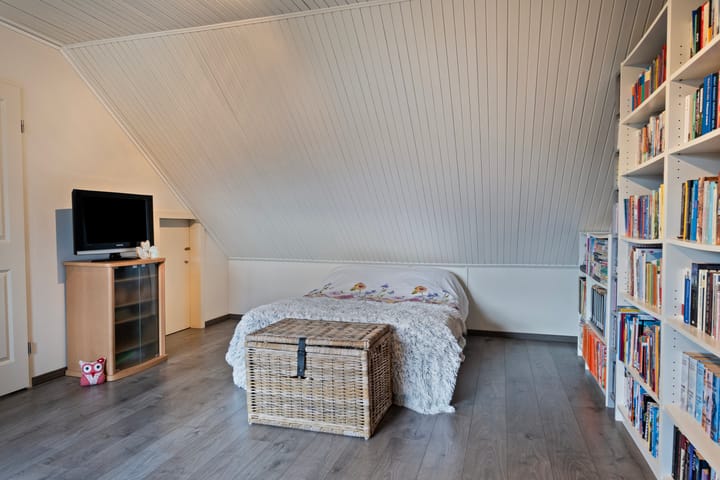 Photo 40 of Wolvespoor 13