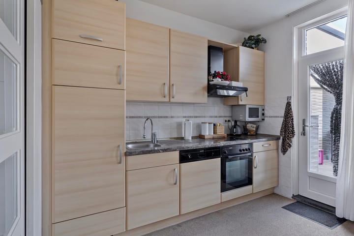 Foto 12 van Annastraat 34