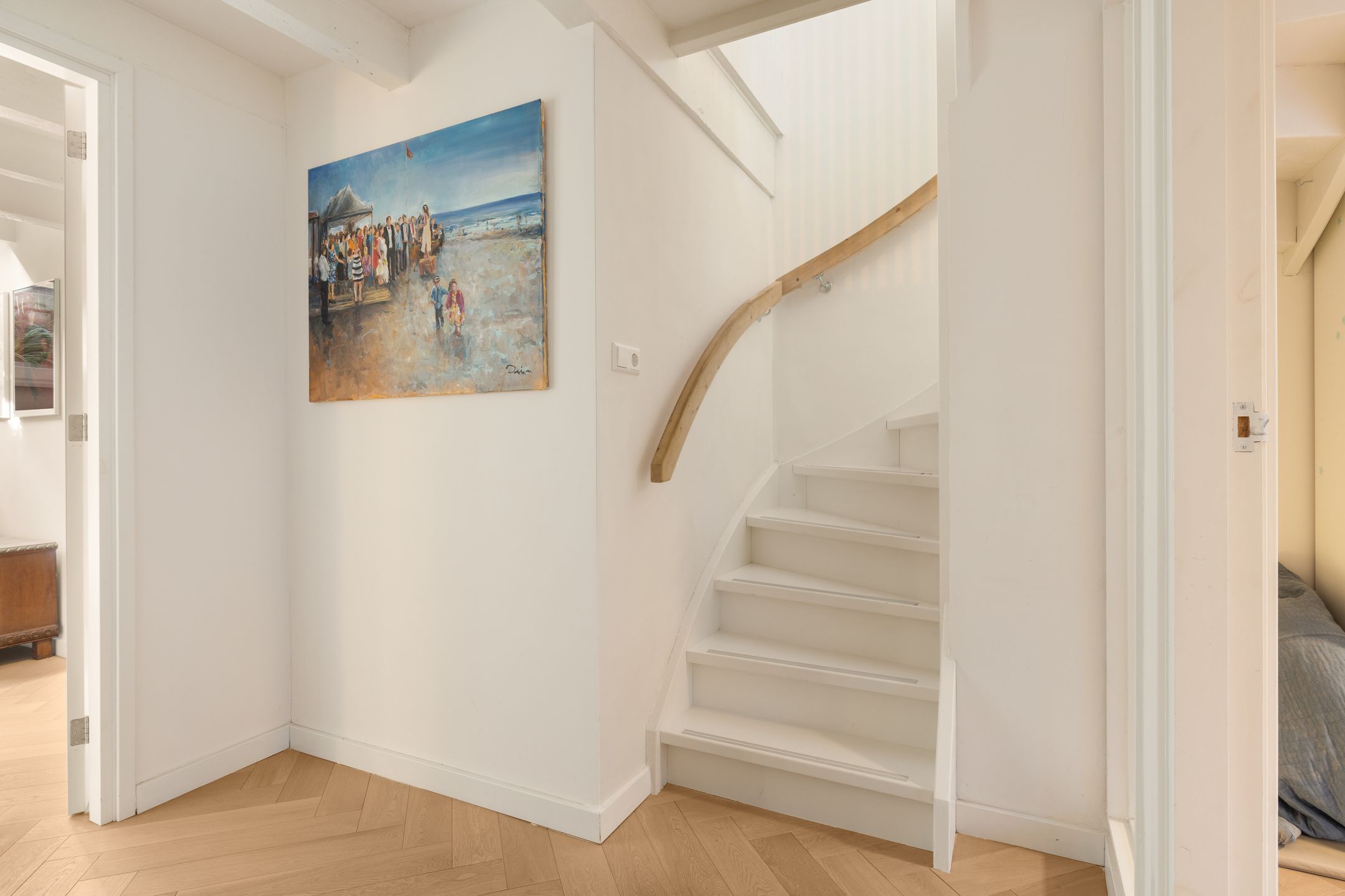 Photo 21 of Witte de Withstraat 22-AH