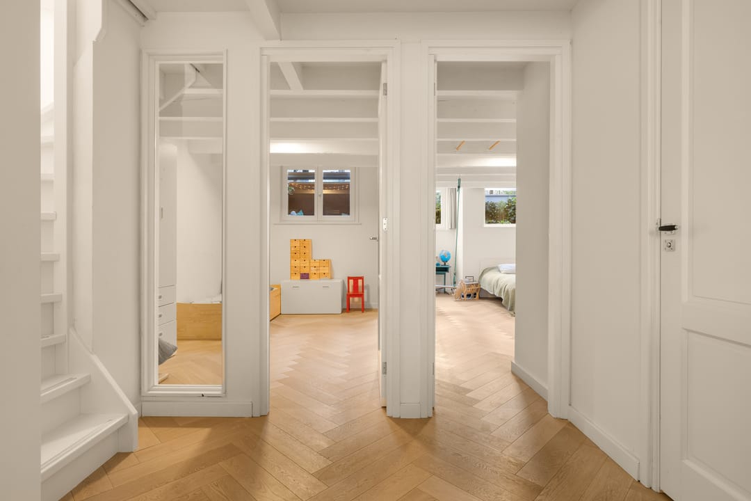 Photo 22 of Witte de Withstraat 22-AH