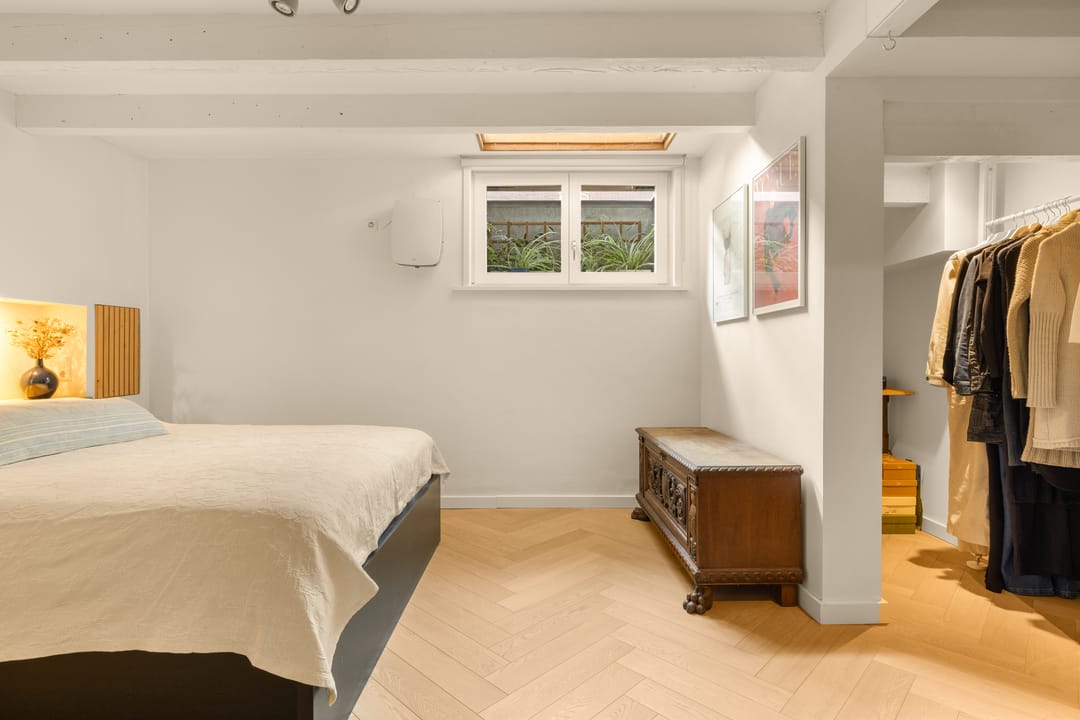 Photo 31 of Witte de Withstraat 22-AH