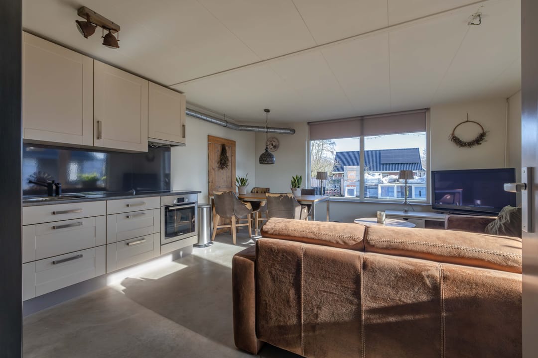 Foto 8 van Blauwhuisterweg 36-A