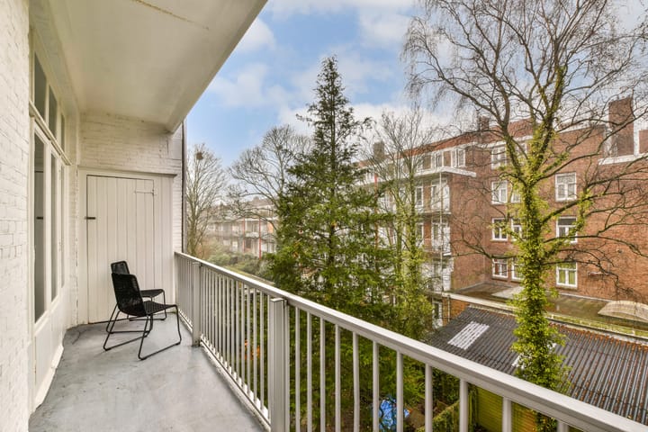 Foto 10 van Admiraal De Ruijterweg 155-2