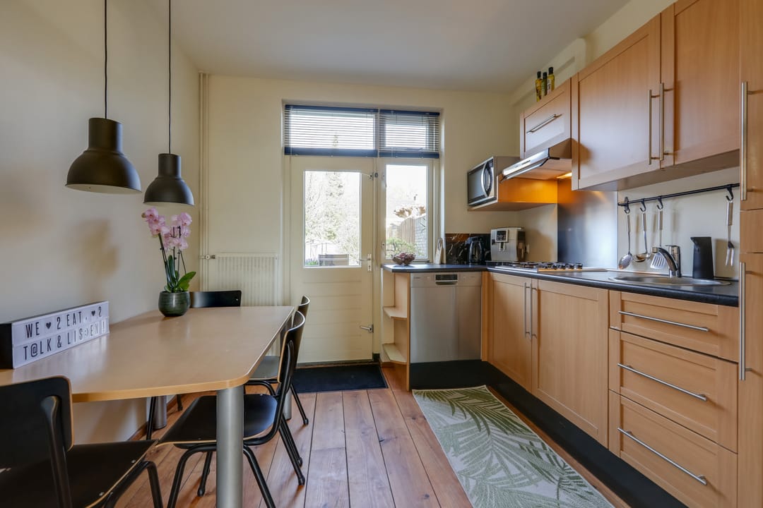 Foto 8 van Geeresteinstraat 12