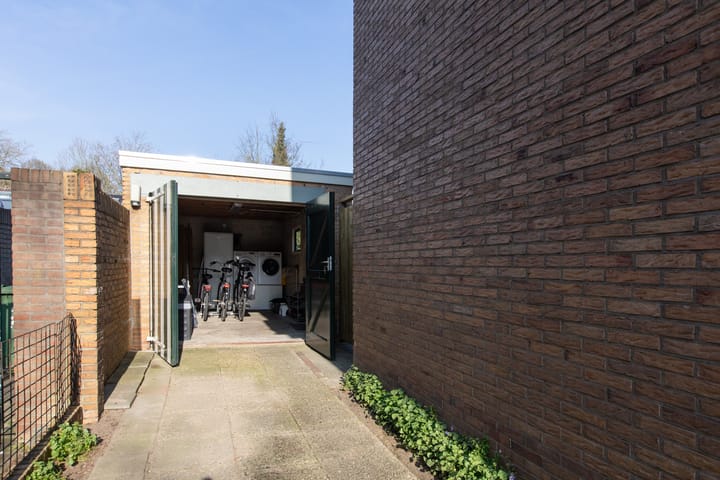 Foto 28 van Geeresteinstraat 12