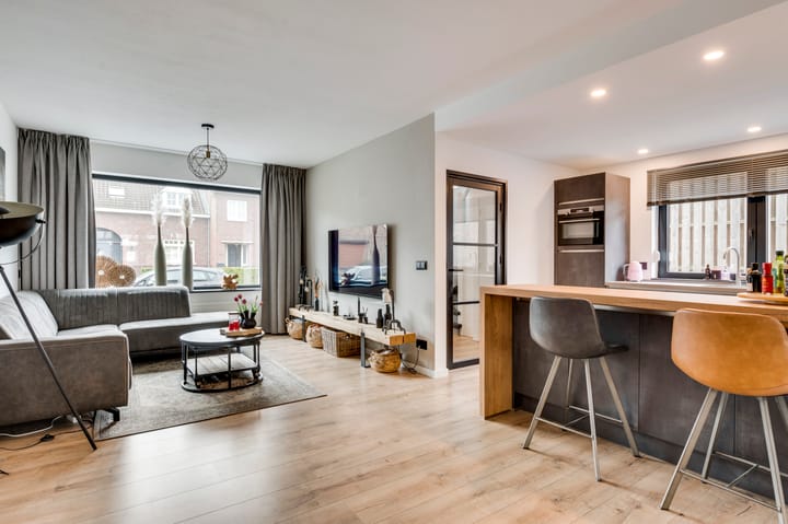 Foto 12 van Martensweg 3