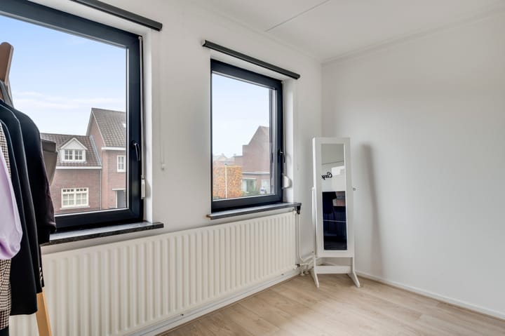 Foto 27 van Martensweg 3