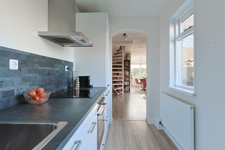 Foto 15 van Voorstraat 30