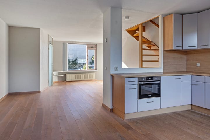 Foto 12 van Omanstraat 90