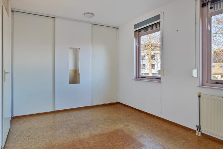 Foto 16 van Omanstraat 90