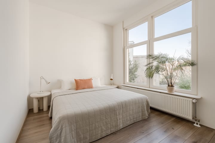 Foto 4 van Kastanjeplein 4-2