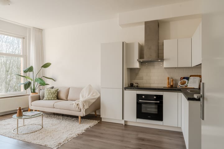 Foto 13 van Kastanjeplein 4-2