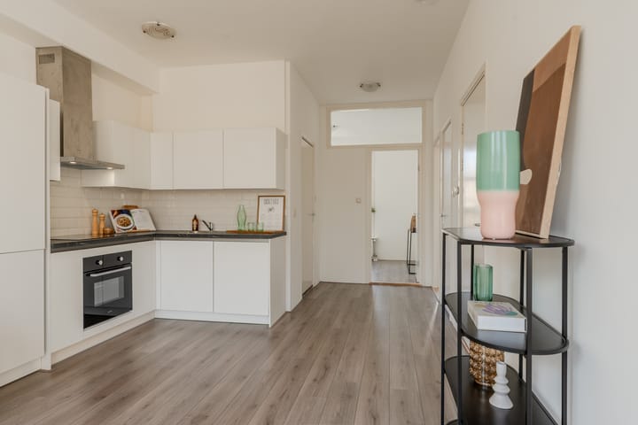 Foto 16 van Kastanjeplein 4-2