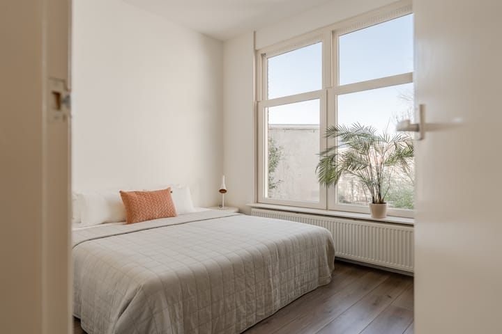 Foto 17 van Kastanjeplein 4-2