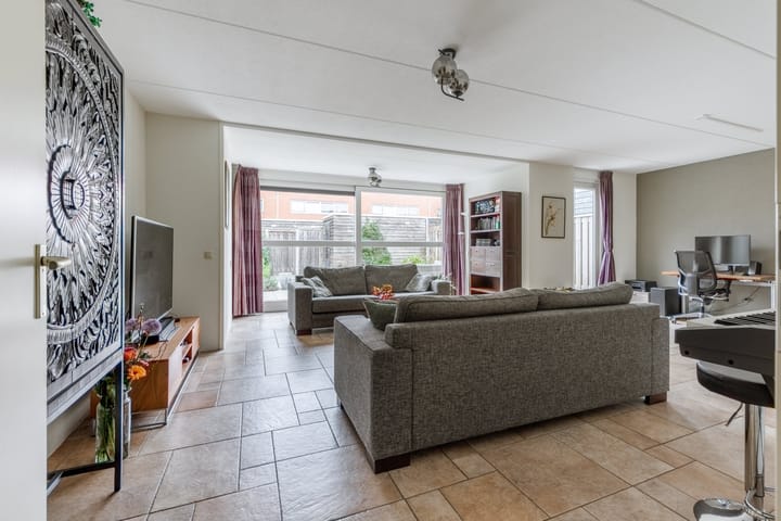 Photo 6 of Emil Noldestraat 9