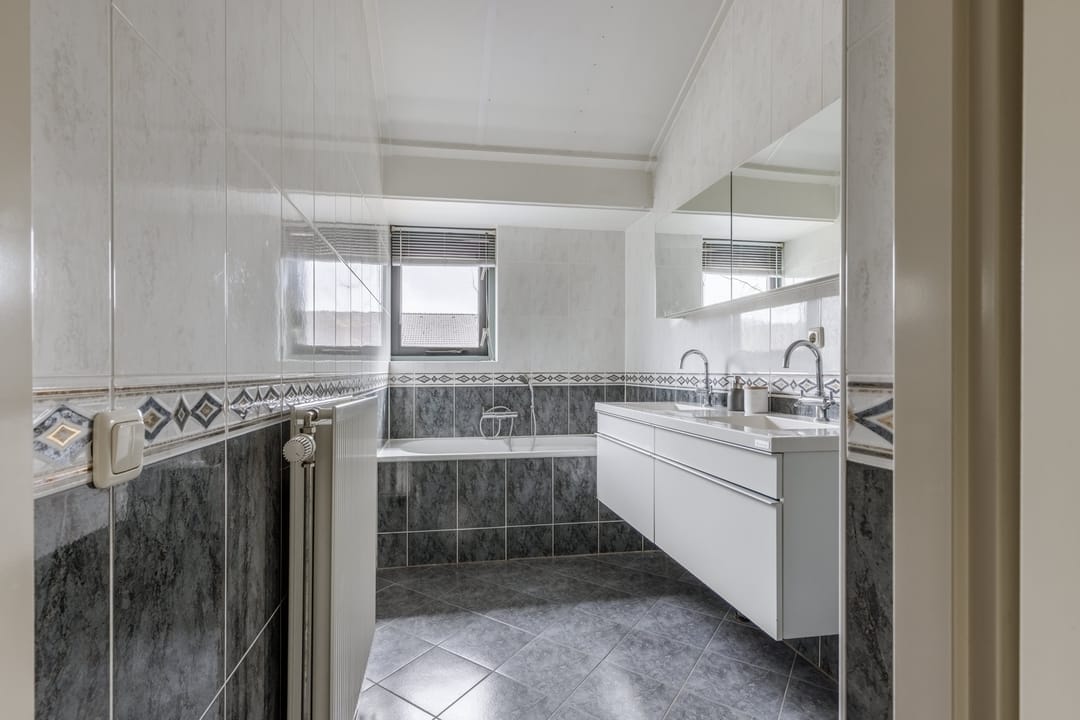 Foto 22 van Emil Noldestraat 9