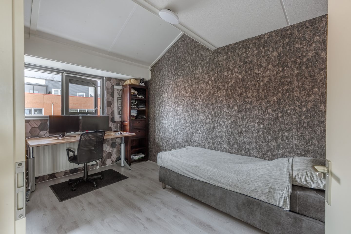 Foto 25 van Emil Noldestraat 9