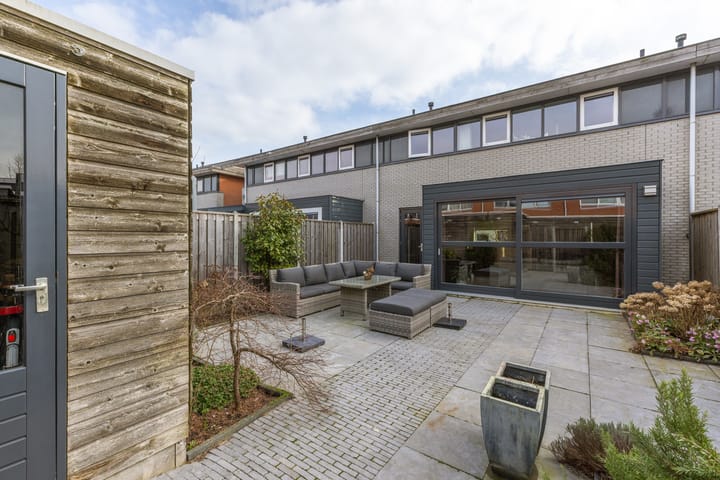 Photo 34 of Emil Noldestraat 9