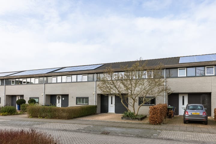 Photo 39 of Emil Noldestraat 9