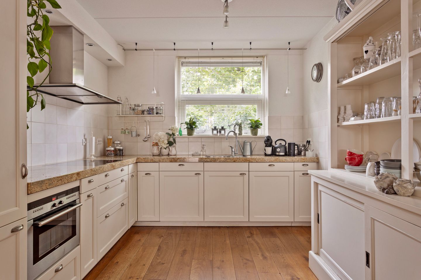 Foto 5 van Hugo de Vrieslaan 34