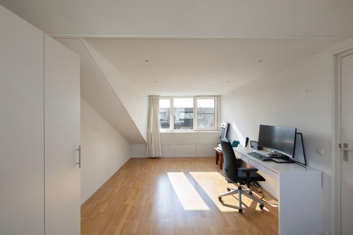 Foto 34 van Floris Versterstraat 42