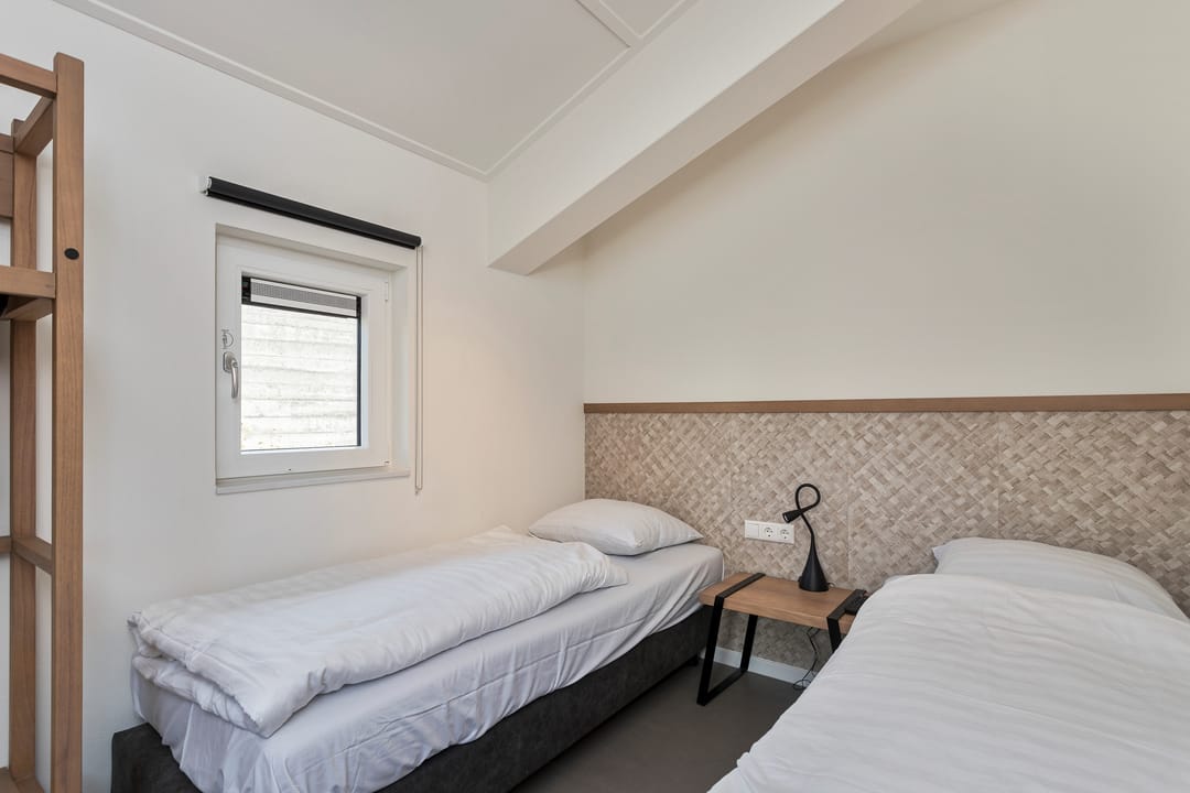 Foto 7 van Nieuwesluisweg 1-A705