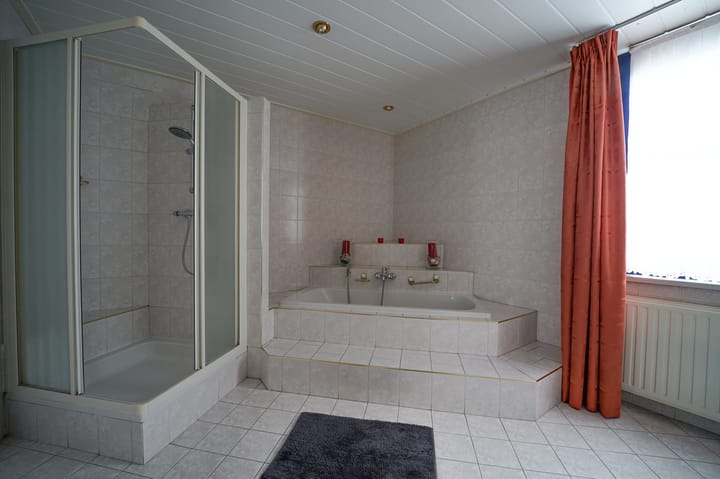 Photo 16 of Dorpsstraat 42-F