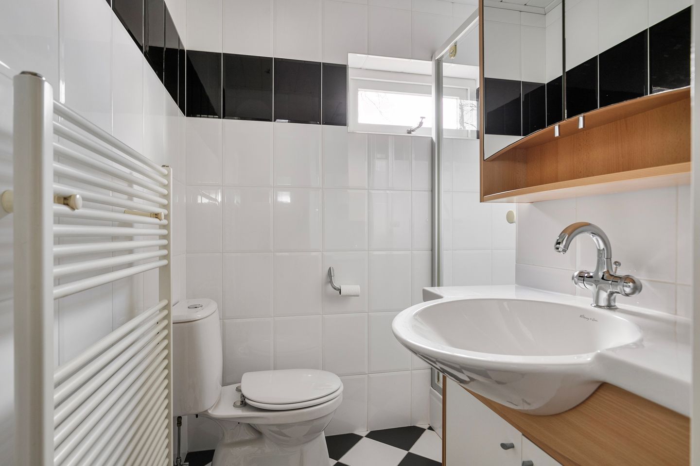 Foto 4 van Beneluxlaan 6