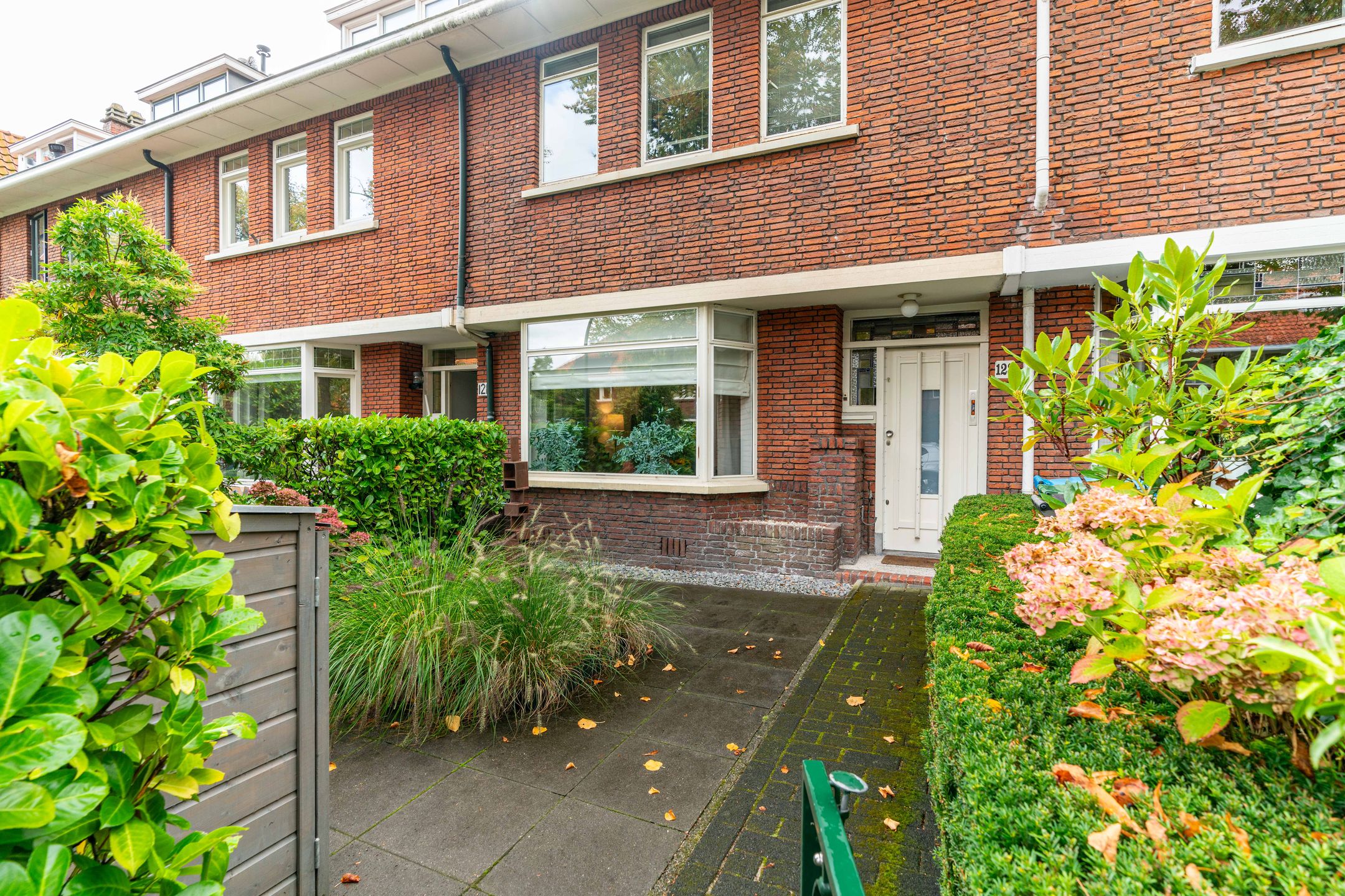 Photo 3 of Van Zuylen van Nijeveltstraat 123