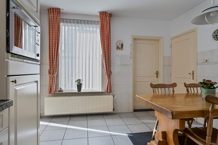 Foto 17 van Antoniusstraat 64