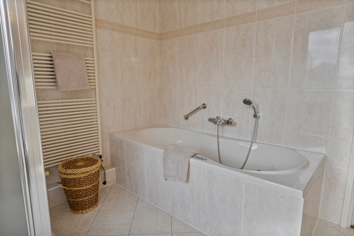 Foto 32 van Antoniusstraat 64