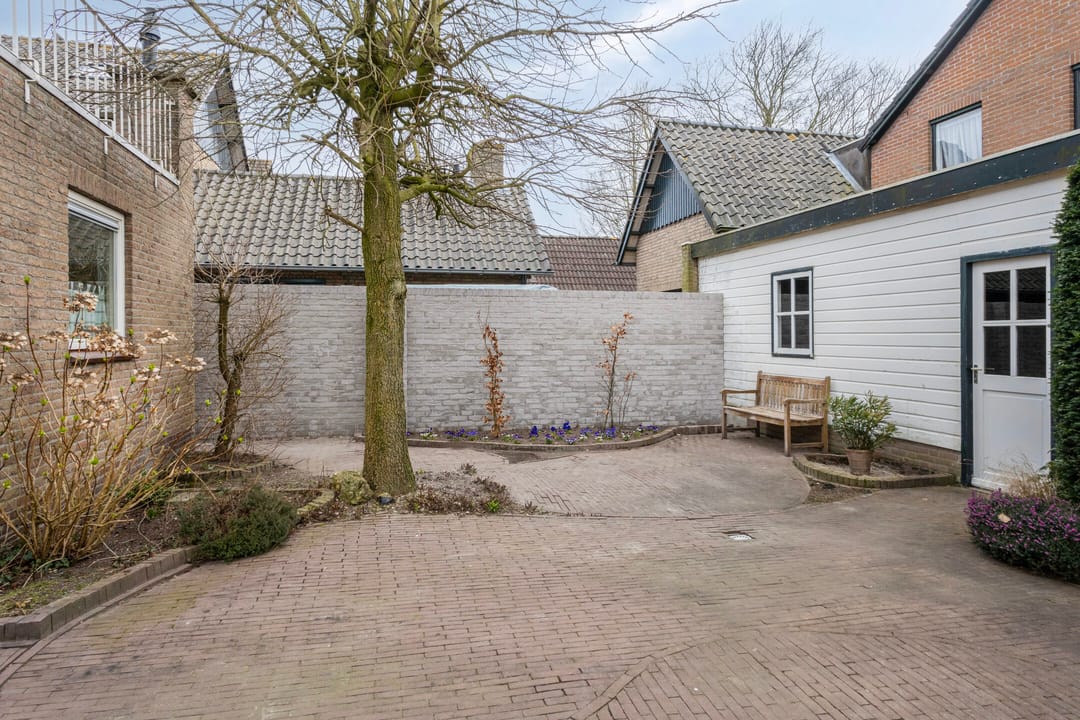 Foto 41 van Antoniusstraat 64