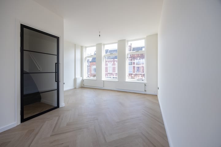 Foto 11 van Decimastraat 10-A