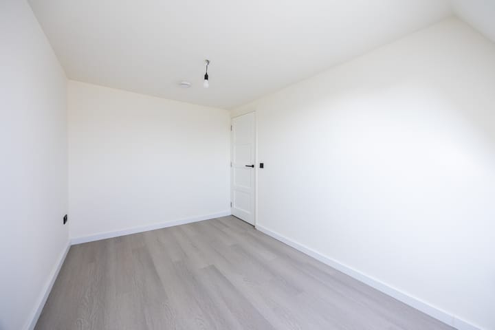 Foto 18 van Decimastraat 10-A