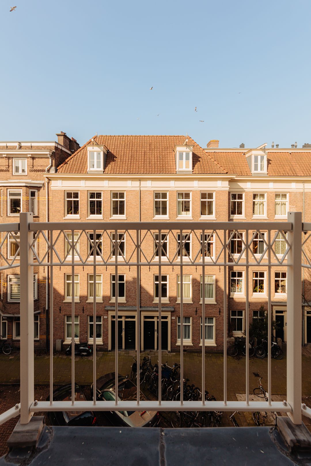 Photo 11 of Eerste Atjehstraat 156-3