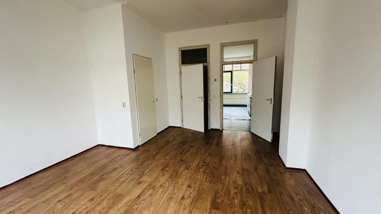 Photo 4 of Volmarijnstraat 9