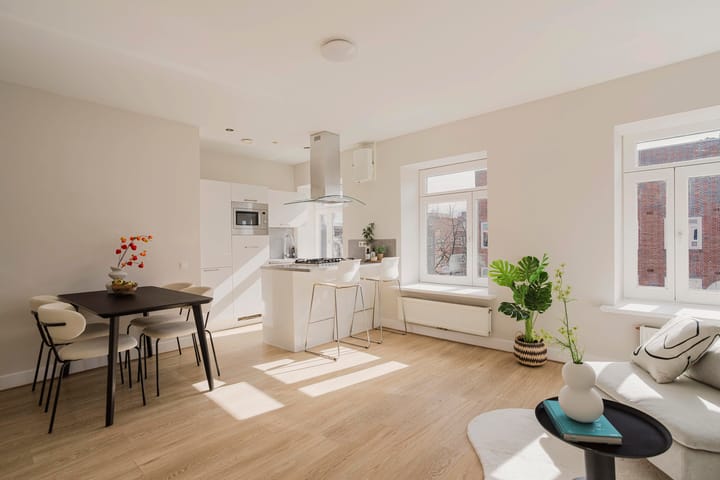 Foto 1 van Orteliusstraat 289-3A