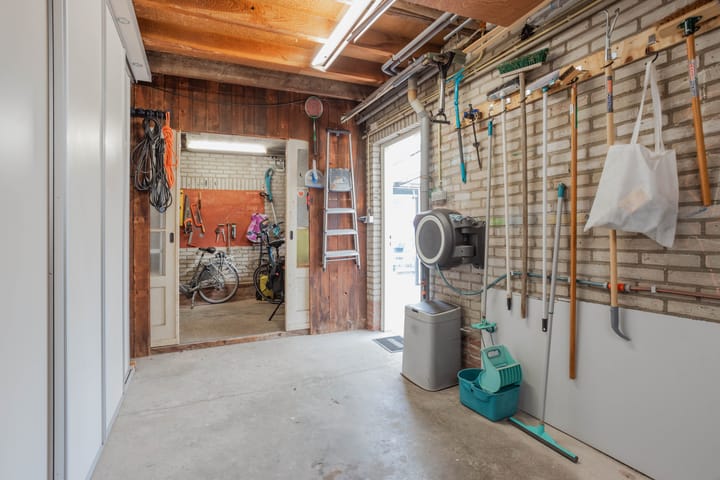 Photo 44 of Swolgenseweg 33