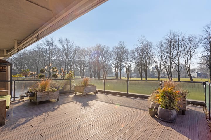 Foto 3 van Cor Vlotlaan 21