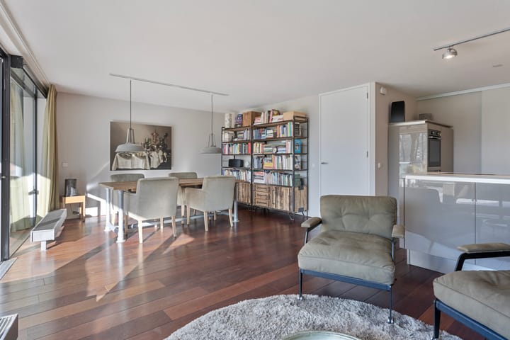 Foto 13 van Cor Vlotlaan 21