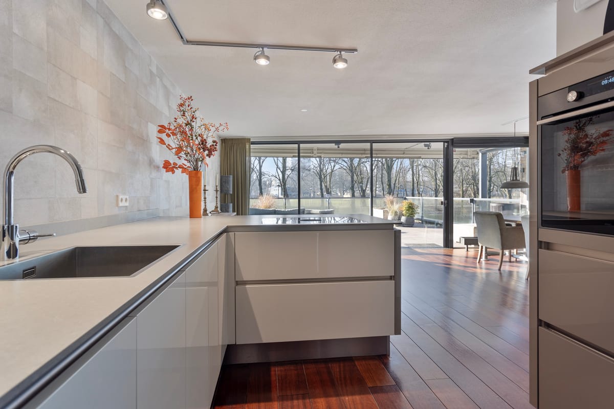 Foto 18 van Cor Vlotlaan 21